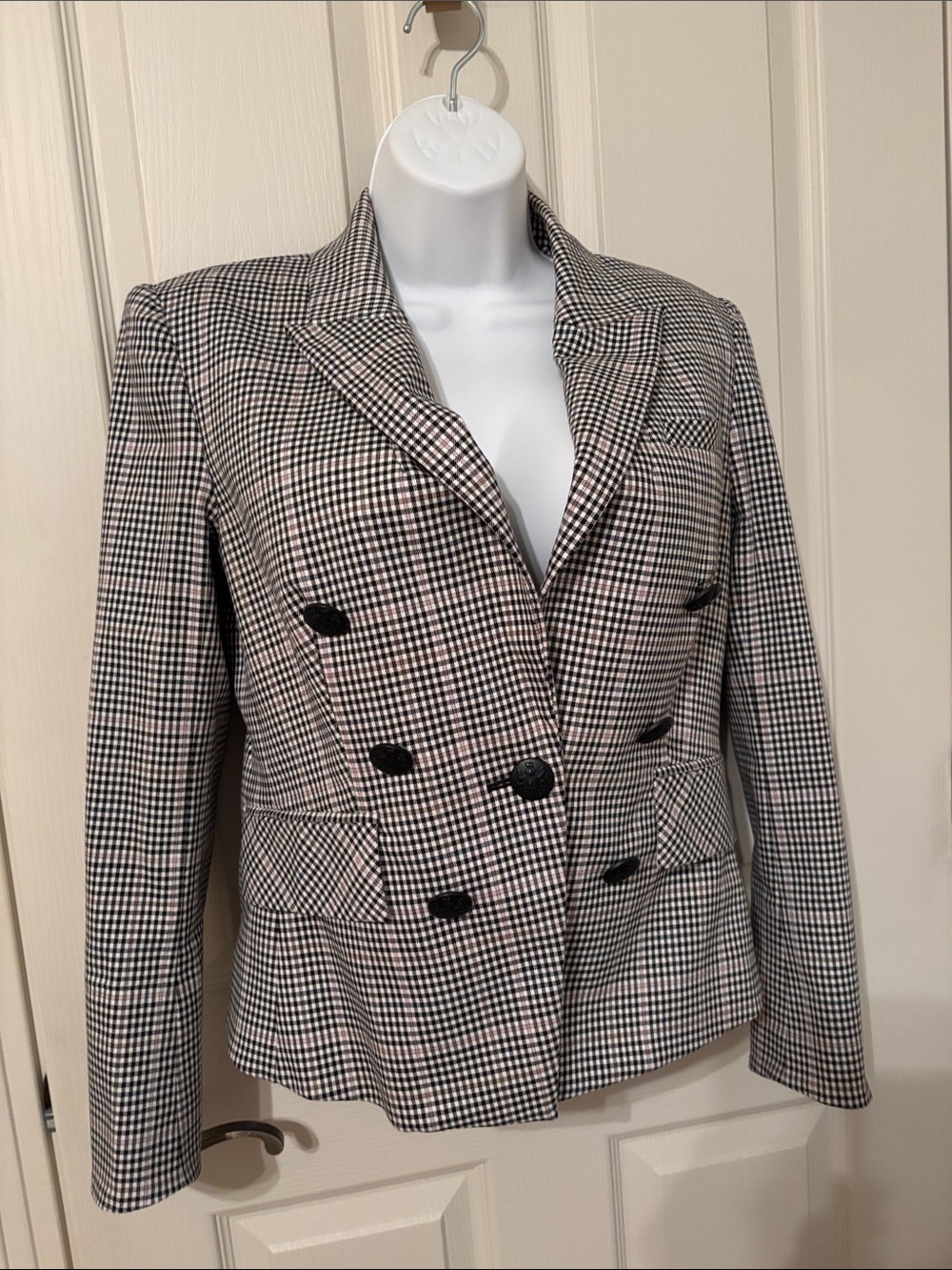 Veronica Beard Diego check dicky jacket. Black and White Houndstooth Blazer.